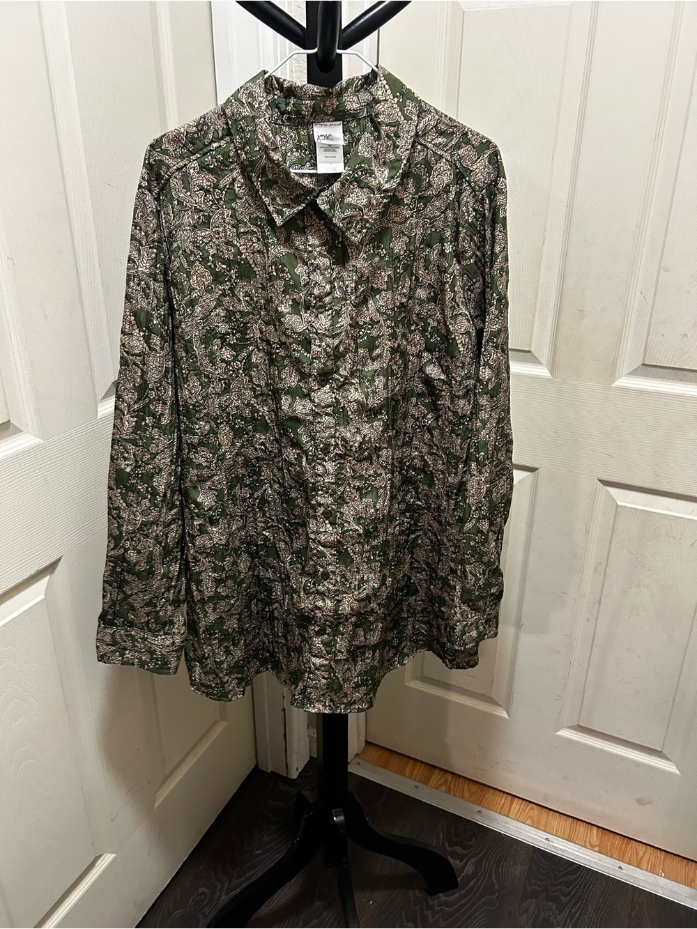 Just My Size Women's Dark Loden Green Print Button-Down Shirt.